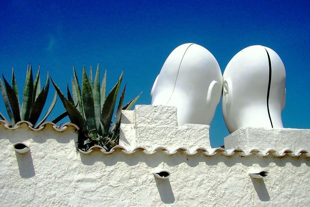 Apartamentos En La Rectoria De Regencos ภายนอก รูปภาพ