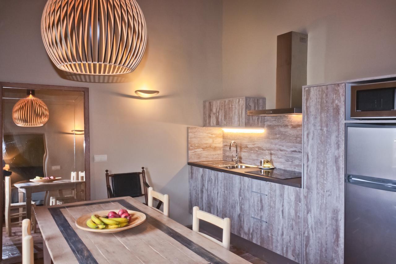 Apartamentos En La Rectoria De Regencos ภายนอก รูปภาพ